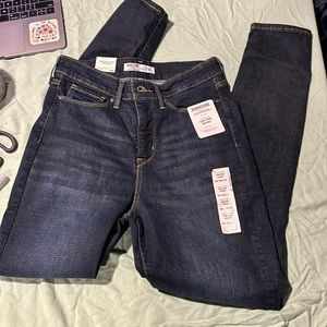 Levis signature high ride skinny jeans
